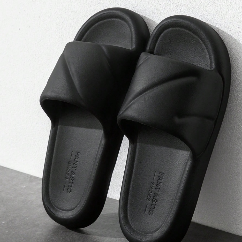 Thick-Soled House, Non-Slip Wear-Resistant Soft Comfortable Slipper